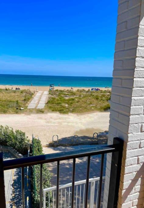 Apartamento En Primera Linea De Playa 德尼亚 外观 照片